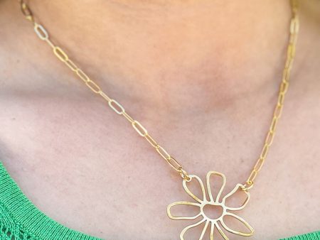 Inspire Designs Daisy Necklace Cheap