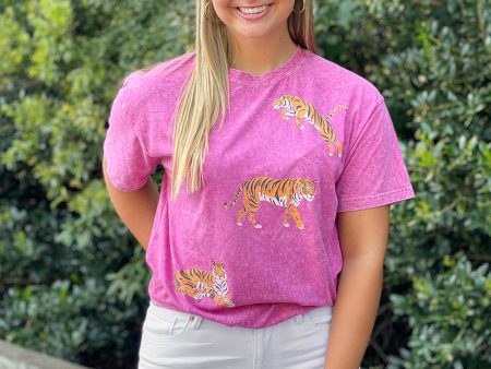 Vintage Tiger Tee - Hot Pink For Sale