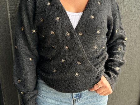 Cross Over Star Sweater Discount