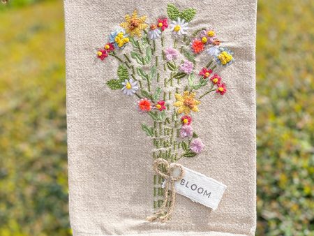 Bloom Embroidery Pom Towel Hot on Sale