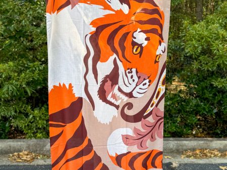 Thrill of the Tiger Print Scarf Online