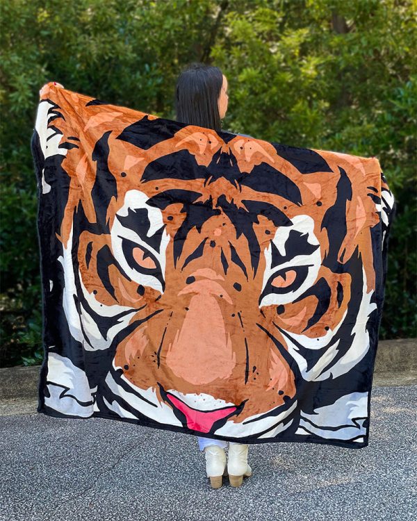 Eye of the Tiger Throw Blanket Sale