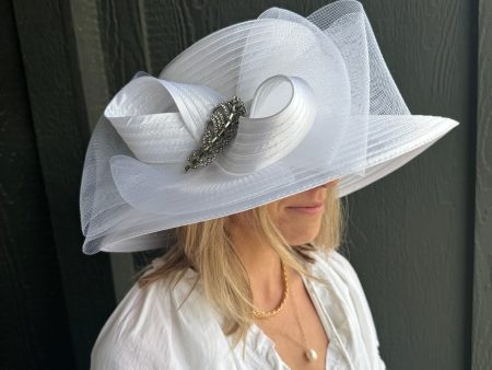 Elizabeth Hat with Broach - White For Sale